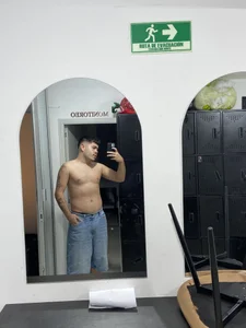 Public de Joseph_connor_  8 Imagens