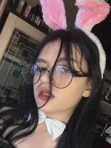 DevoraHondel Public صورة واحدة|DevoraHondel Public صورتان|DevoraHondel Public  صور|DevoraHondel Public  صورة