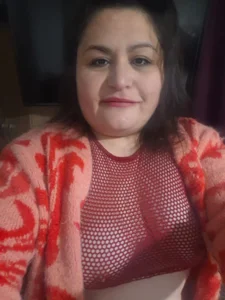 SecretMilfCL rojita Pic 3