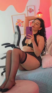 Your cute girl de Megan_Jonesss_  2 Imagens