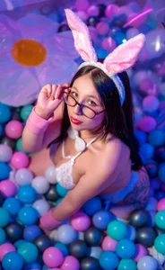adara_evanss I’m your cute bunny with glasses and a naughty smile Hình