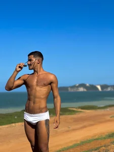 Fotos com nudez XXX de Felipelouis: 1