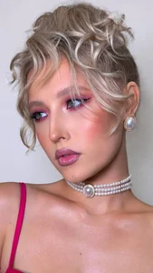 Blonde_Pickme Public รูป  2