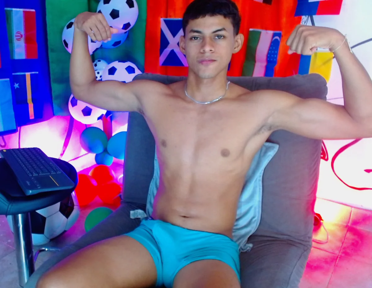 deivid_bigcock1 adlı kullanıcının viral fotoğrafları:  6698