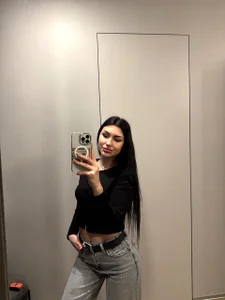 AminaLovy009 Public 사진 2