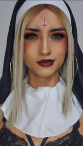 ChristinaSaphier Public Immagine 