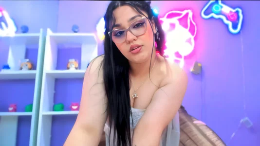 Camiila_Osorio new look Immagine 