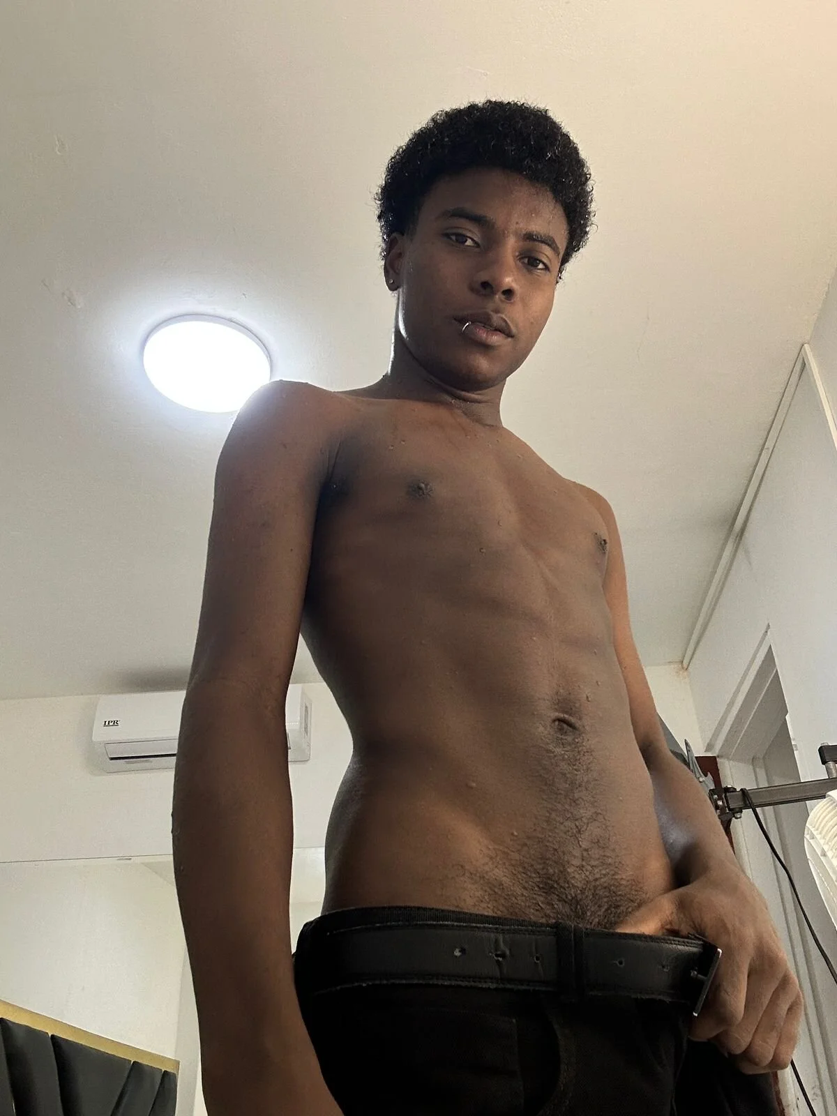 NoahJhonson69 Právě oblíbené foto 7226