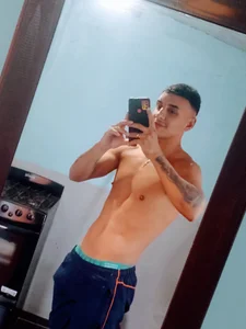 Yo😘 de maximilianok27  Imagens