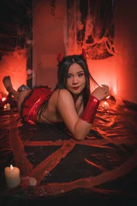 alisson_sanders trick or treat 🕷 Foto