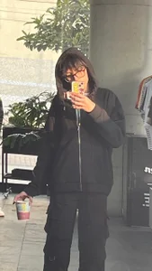 Strawberry_Kitty_ Public  4টি ছবি