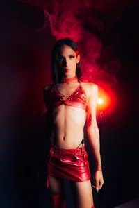 cassidy_blossom SEXY RED PASSION Pic 2