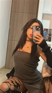 Zoeharper_ Public Pic
