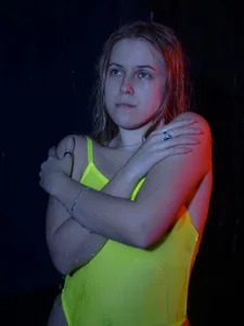 AngelAnty I thought about not posting this... but I think you'll like it 💭 圖片 2