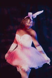 Grecia-sky Halloween your sweet bunny Pic 5