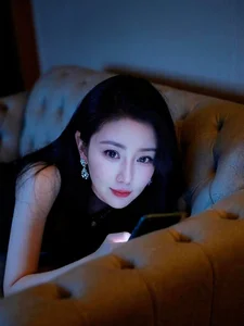 Xinxin-7771 Public Pic 4