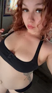 scarlettefoxx more of mee 🦊 Pic 4