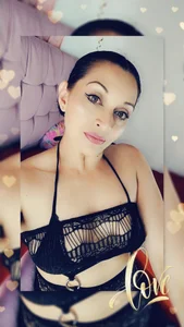 cherrybomb_44 Public 사진 8