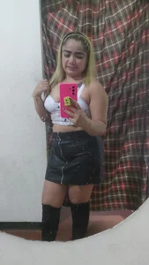 _Chloe_Evans Public Kuva 3