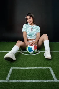 IvyGrabes World Cup ⚽ صورة واحدة|IvyGrabes World Cup ⚽ صورتان|IvyGrabes World Cup ⚽  3 صور|IvyGrabes World Cup ⚽  3 صورة