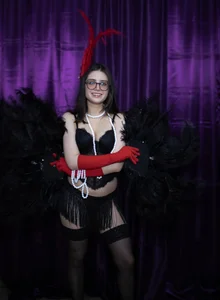 HazelKush Burlesque slika 3