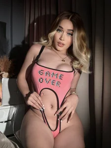 Carrie_Colbyxx: Game over baby 🥰 ( фото)