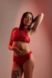 ValeriaCox: Public ( фото)