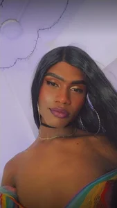 ❤️ de elektra__abundance  2 Imagens