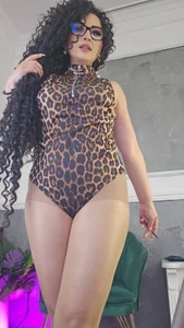 anissia_teaserのBeing myselfの 3枚の写真