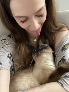 Meow meow de MarieKarma  2 Imagens