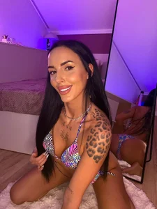 hayleybabe44 Public  4. fénykép