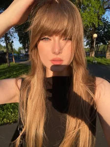 nikicat_ Public Bilde 6
