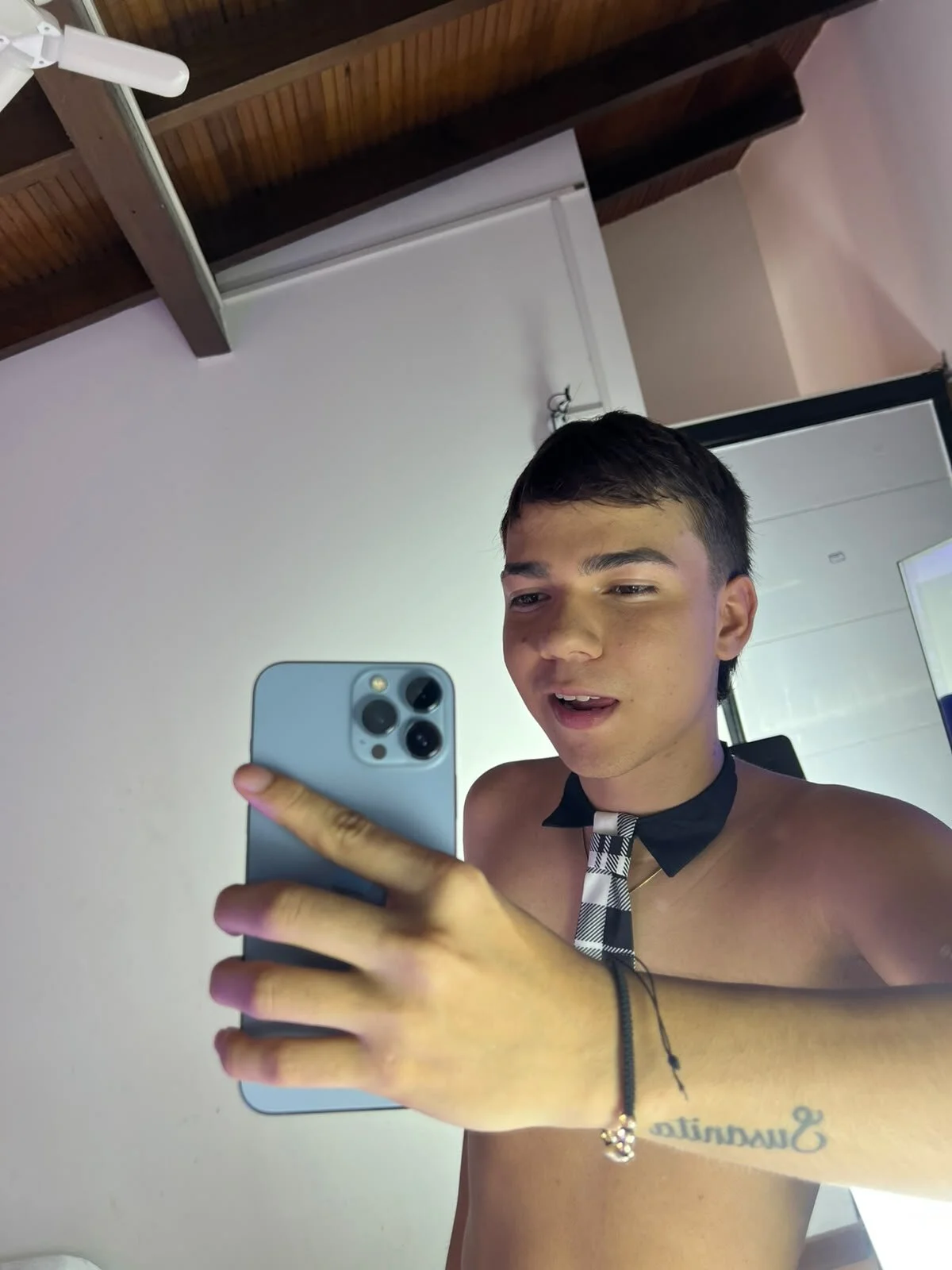 Alex_whesth Trending Plaatje 2446