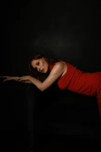 EmmaWarren Lady In Red 사진 2