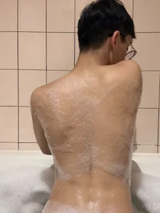 Sr_evann new photos in the bathtub Immagine  3