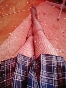 lovely_nekochan Princess nekochan legs Pic 2