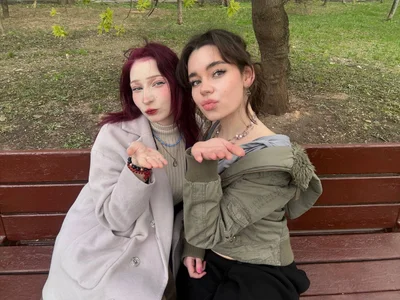 TameshaBetschart Photos from walks  3টি ছবি