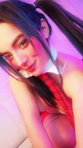 RoseConor_ kullanıcısının 😏 albümü -  2 fotoğraf