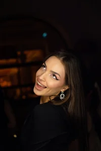 BellaHalles black party🖤 Pic 2