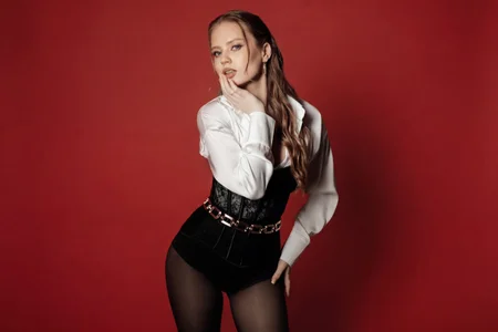 SelinSwarovski Satisfaction Foto 4