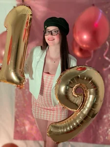 sarah_sweett_ Happy 19th to me 💫💝 Hình 8