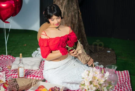 chloe_watson_ a nice day for a picnic 🎆 صورة واحدة|chloe_watson_ a nice day for a picnic 🎆 صورتان|chloe_watson_ a nice day for a picnic 🎆  6 صور|chloe_watson_ a nice day for a picnic 🎆  6 صورة