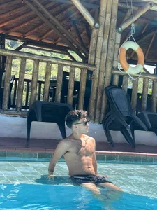 KathyAiden Public Foto 3