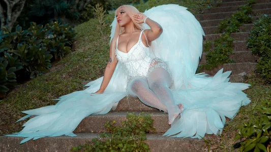 StaceyGraves_ SEXY ANGEL Pic 4