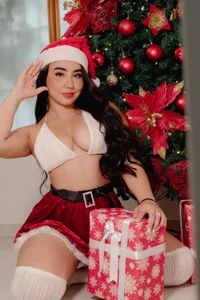 Santa Claus🎅😈 de julieta_rosee  2 photos