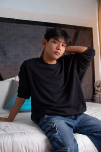LiamSinclair_ sexy guy  2টি ছবি