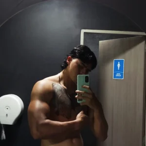 elliot_colton 🦾🦾🦾 Billede