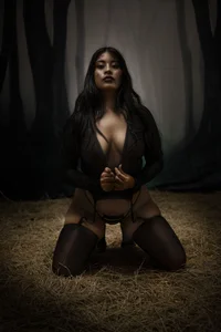 Camilaperson HALLOWEEN😈👻 Pic