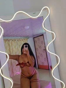 Zury_valucci 🔥🔥 Immagine  2