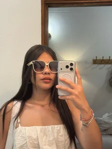 ROXI_MOON1 Public Pic 2